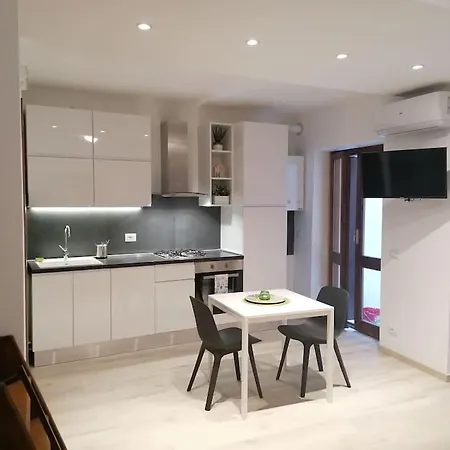 Ammoniteapartments Arena Da Lucia *