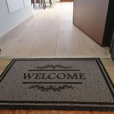 Ammoniteapartments Arena Da Lucia *